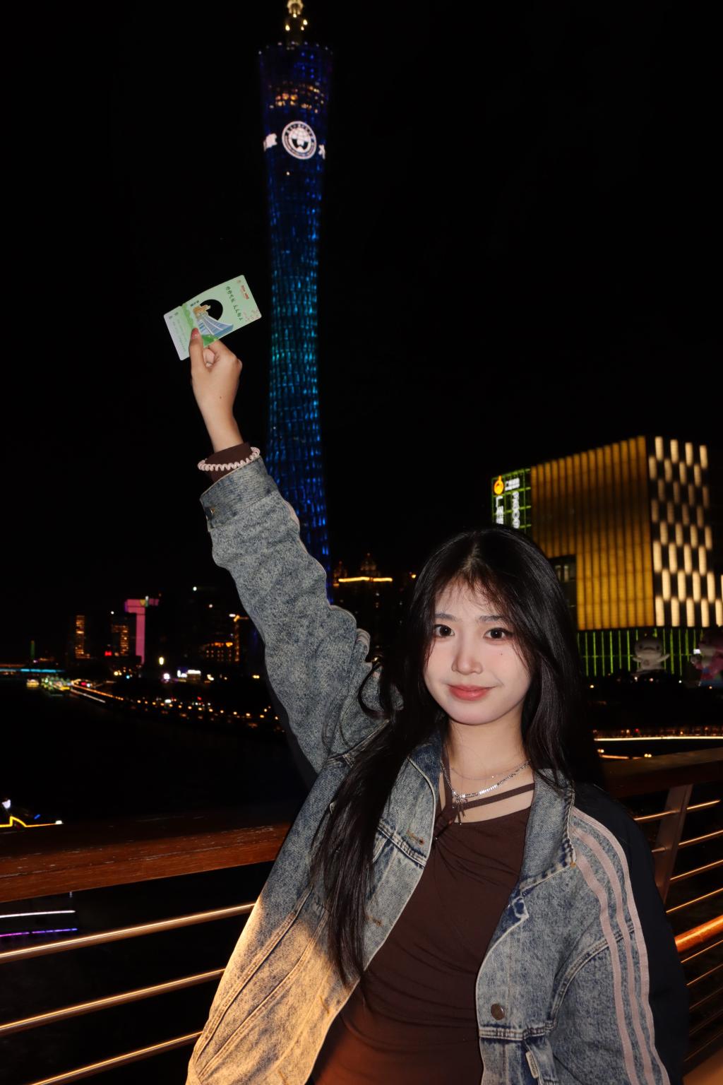 周怡華3.jpg 周怡華3.jpg